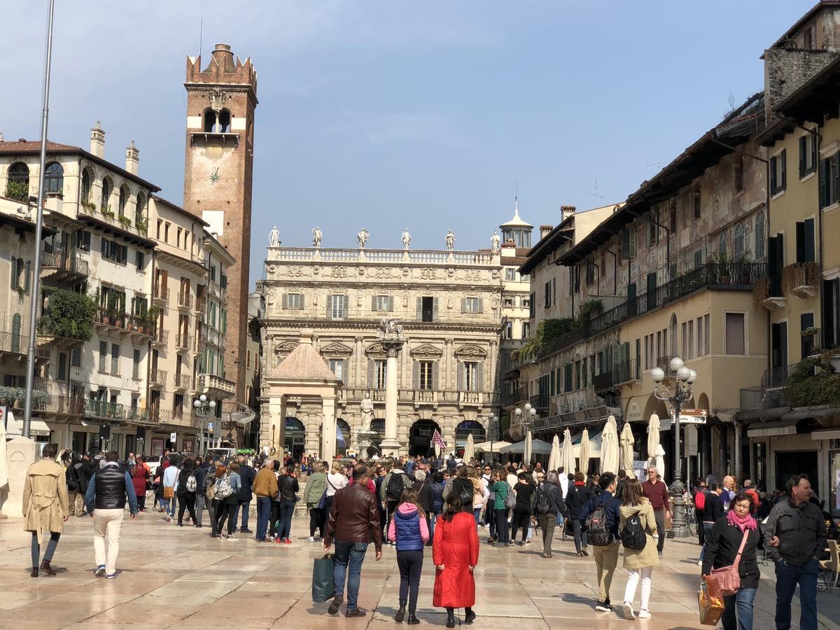Les Suites Di Verona Exterior foto
